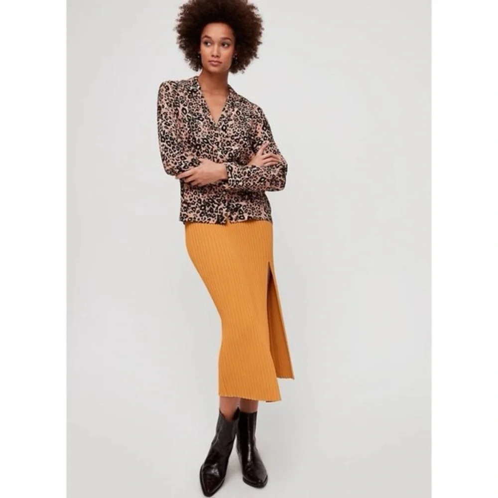 Aritzia Wilfred Emmeline Blouse Leopard Print Button Up - Picture 4 of 9